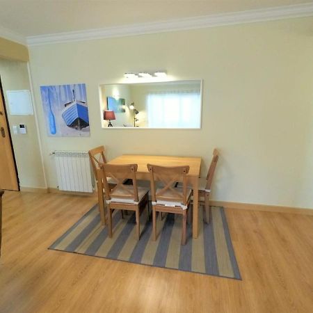 Carnaxide Modern T1 Apartment W Balcony In Carnaxide Oeiras Lisbon المظهر الخارجي الصورة