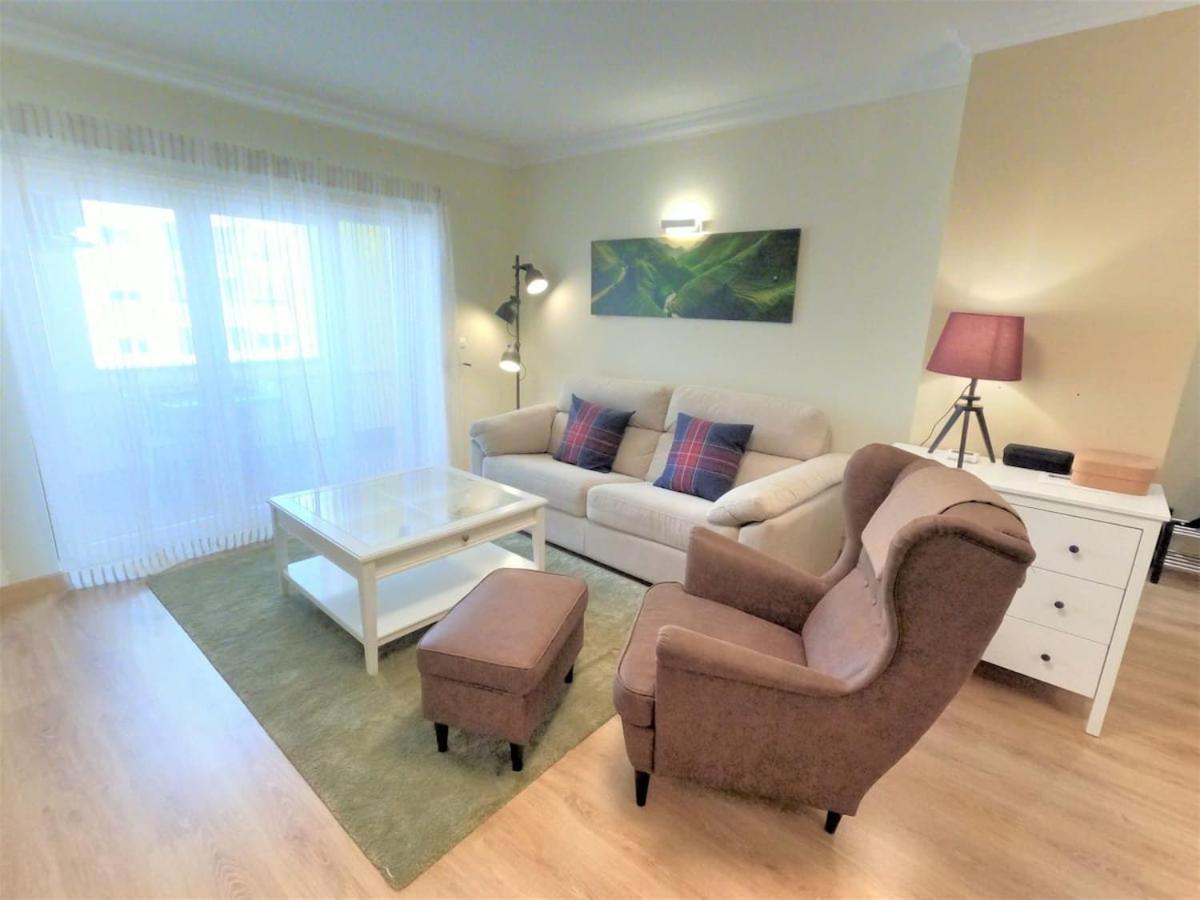 Carnaxide Modern T1 Apartment W Balcony In Carnaxide Oeiras Lisbon المظهر الخارجي الصورة